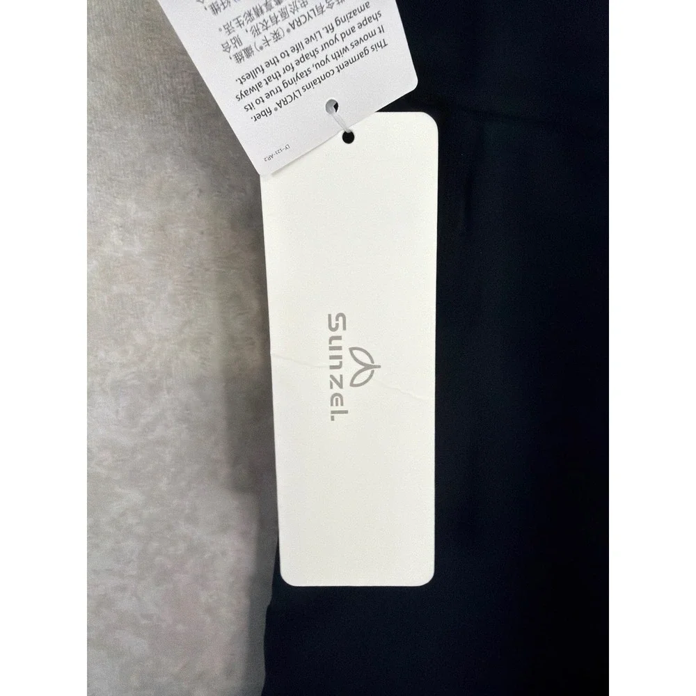 NWT SUNZEL Black High Waisted Biker Shorts w Pockets 7